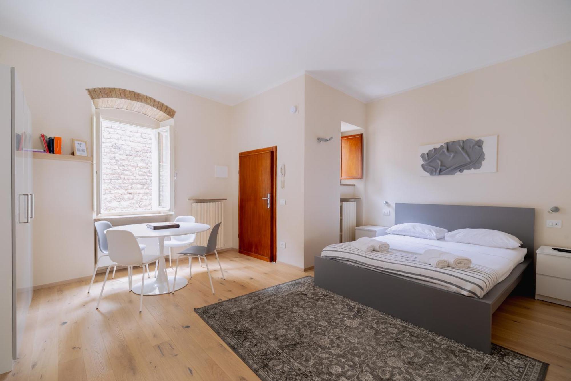 Suite Comunicanti, Tra Antico E Moderno อัสซิซี ภายนอก รูปภาพ