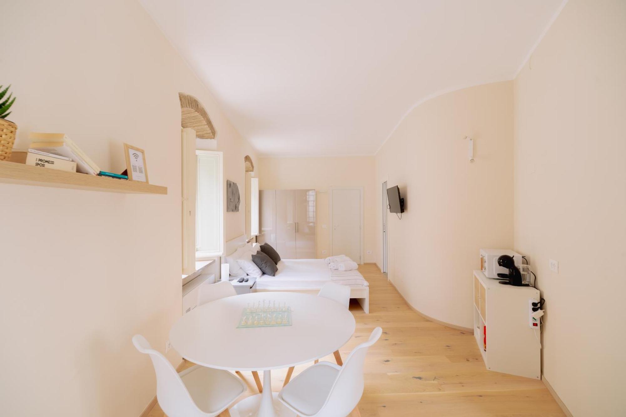 Suite Comunicanti, Tra Antico E Moderno อัสซิซี ภายนอก รูปภาพ