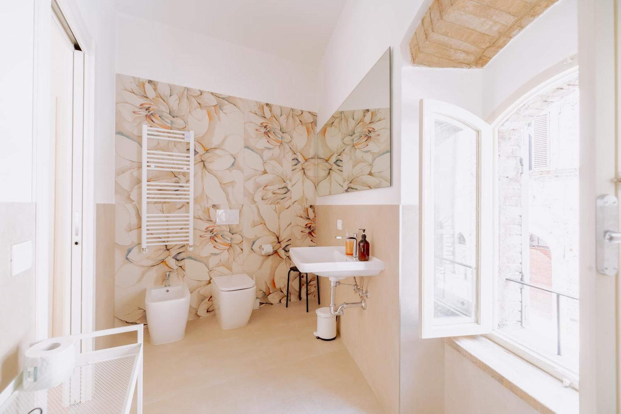 Suite Comunicanti, Tra Antico E Moderno อัสซิซี ภายนอก รูปภาพ